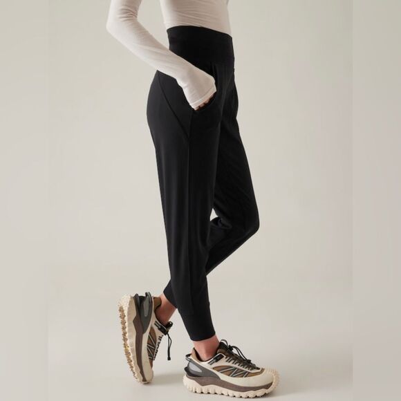 NWT Athleta Black Venice Jogger size S/T - Picture 5 of 8